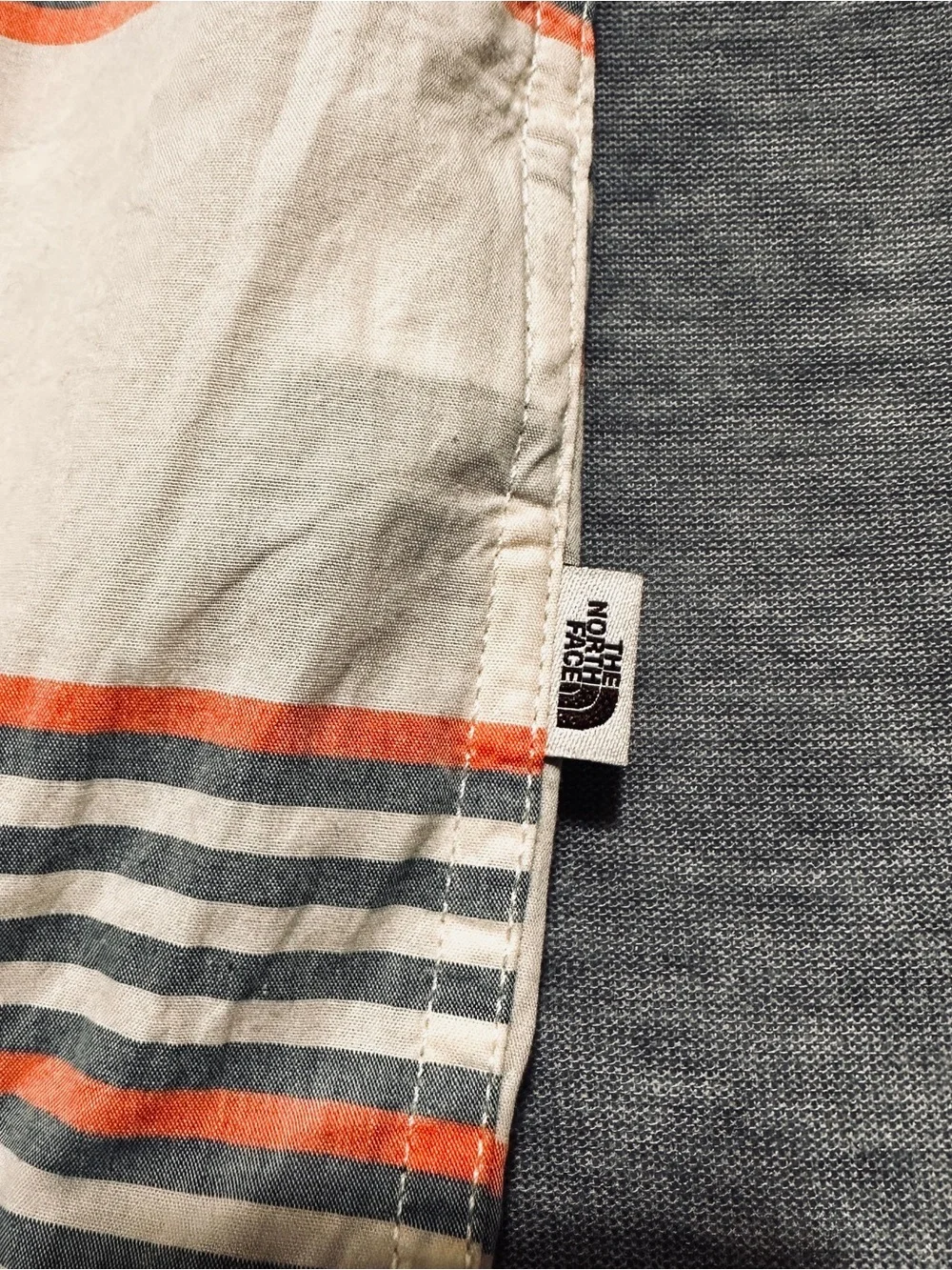 The North Face Shirt Mens size Large Baytrail Woven Cotton Striped Button-Up